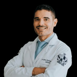 Dr. Renato Rodrigues