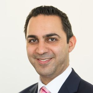 Dr. Simon Zokaie