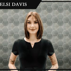 Dr. Kelsi Davis