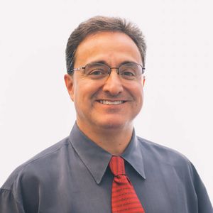 Dr. Ricardo Bodanese