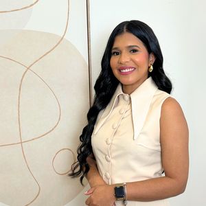 Dr. Luisana Pérez