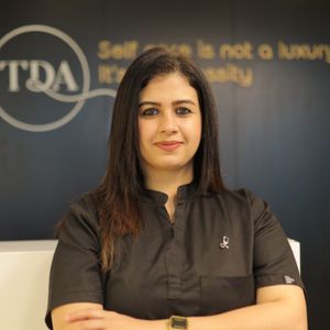 Dr. Sonali Bajaj