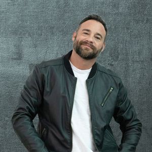 Joshua Eads