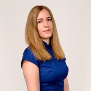 Dr. Bianka László