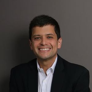 Gustavo