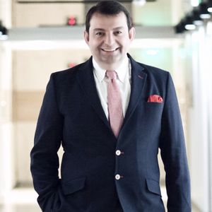 Dr. Tayfun Oguzoglu