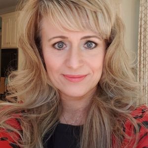 Dr. Angela L. Phipps