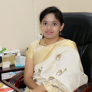 Dr. R. Snekavalli