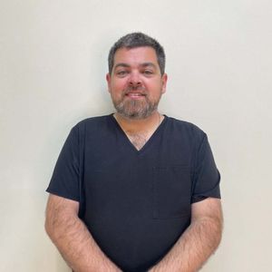 Dr. Miguel Durán